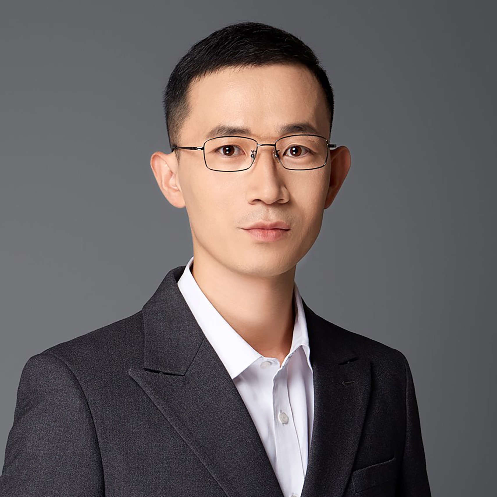 演讲人照片