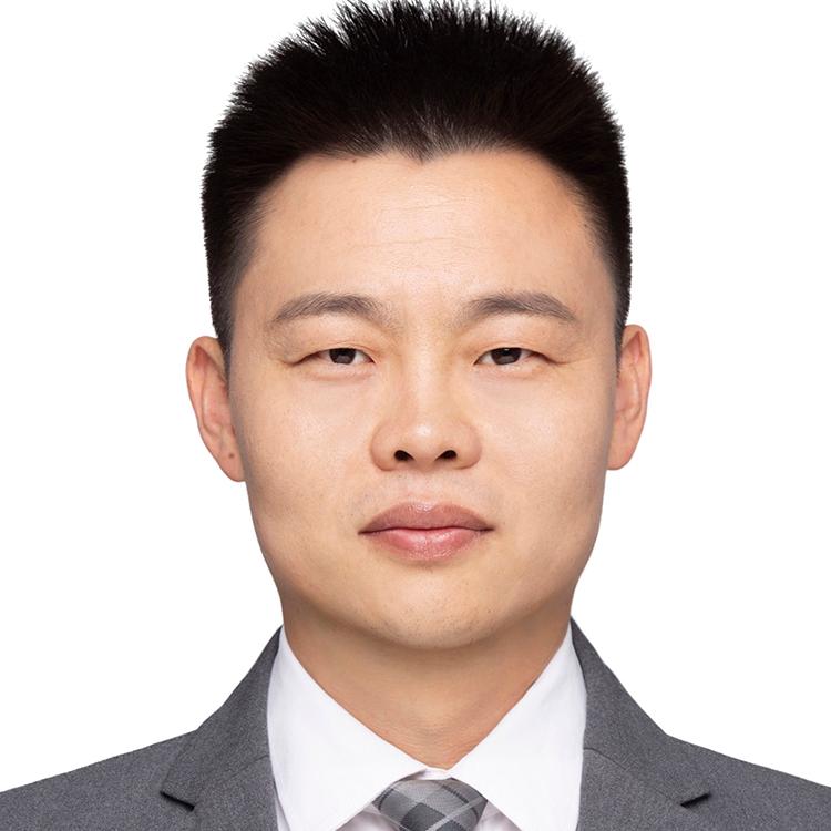 张磊